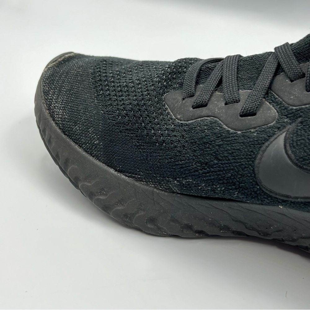 Nike Epic React FlyKnit Triple Black Shoes BQ8928-011 Size 11 Athletic Sneakers - Picture 7 of 9